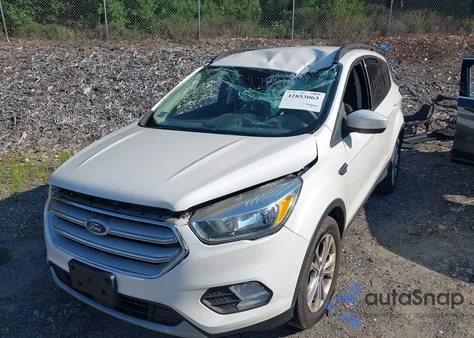 2018 Ford Escape Se from USA, damaged, VIN 1FMCU0GD4JUB35529
